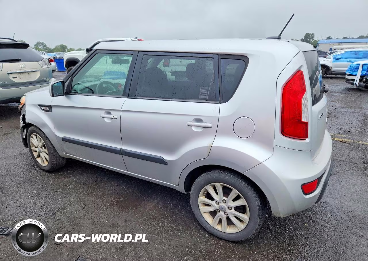2012 Kia Soul Base VIN:KNDJT2A56C7358765 - 2