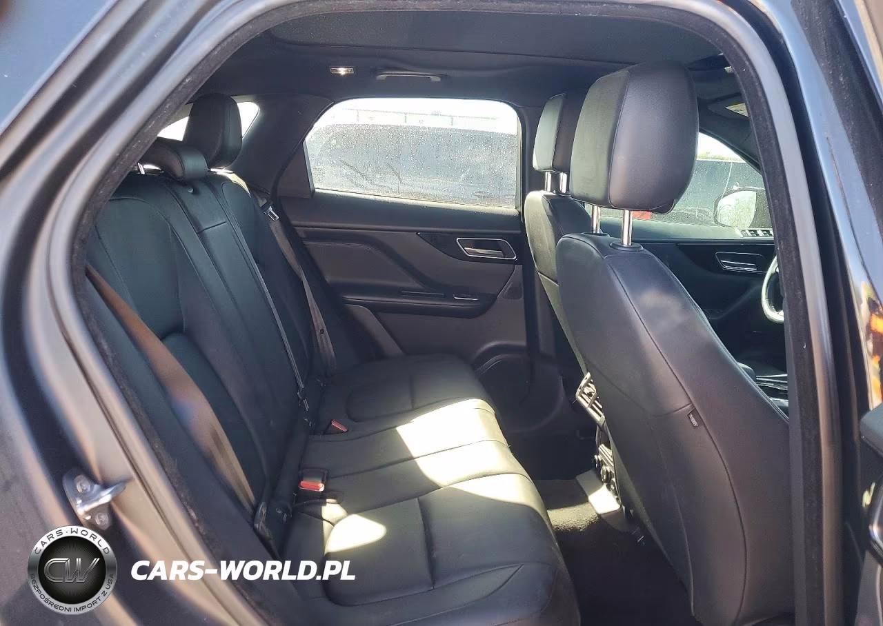 2017 Jaguar F-Pace Premium VIN:SADCJ2BV7HA053514 - 11