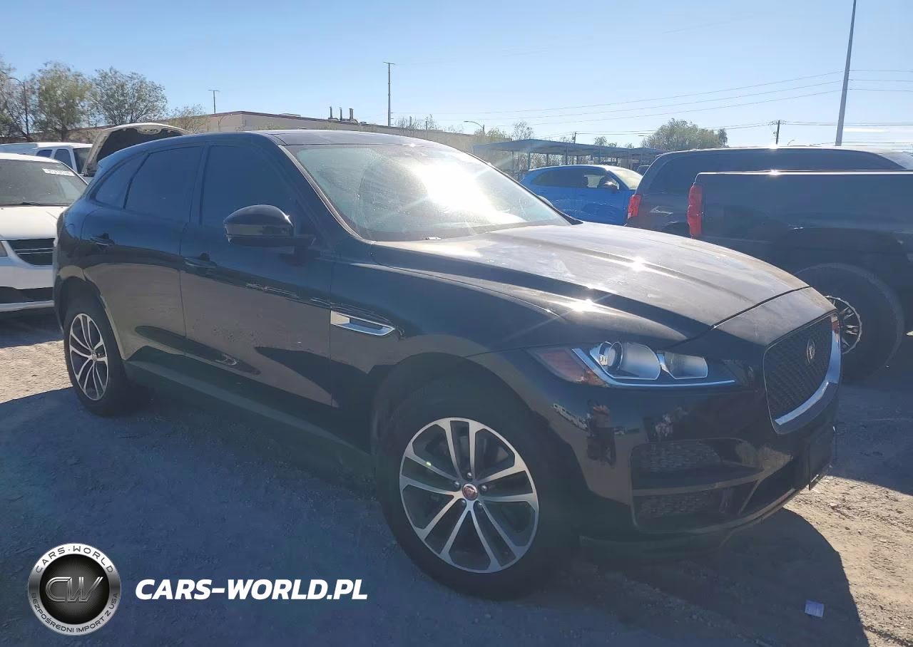 2017 Jaguar F-Pace Premium VIN:SADCJ2BV7HA053514 - 4