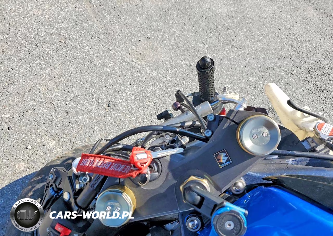 2011 Suzuki Gsx750 VIN:JS1GR7MA3B2103236 - 7