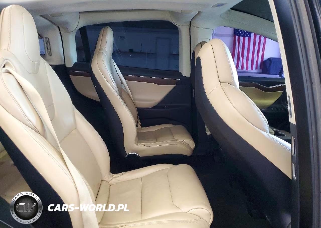 2017 Tesla Model X VIN:5YJXCBE2XHF049392 - 11