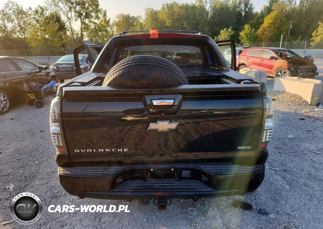 2011 Chevrolet Avalanche Ltz VIN:3GNTKGE38BG161611 - 6
