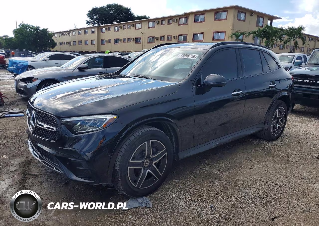 2026 Mercedes-Benz Glc 300