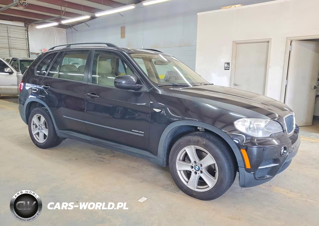 2013 BMW X5 xDrive35I VIN:5UXZV4C54D0E11769 - 4