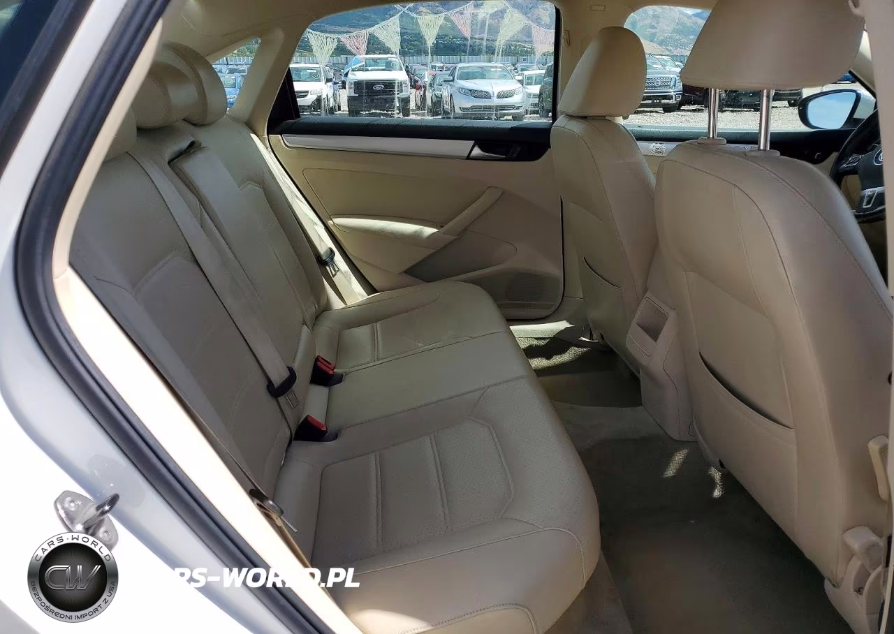 2012 Volkswagen Passat Se VIN:1VWBP7A31CC043672 - 10