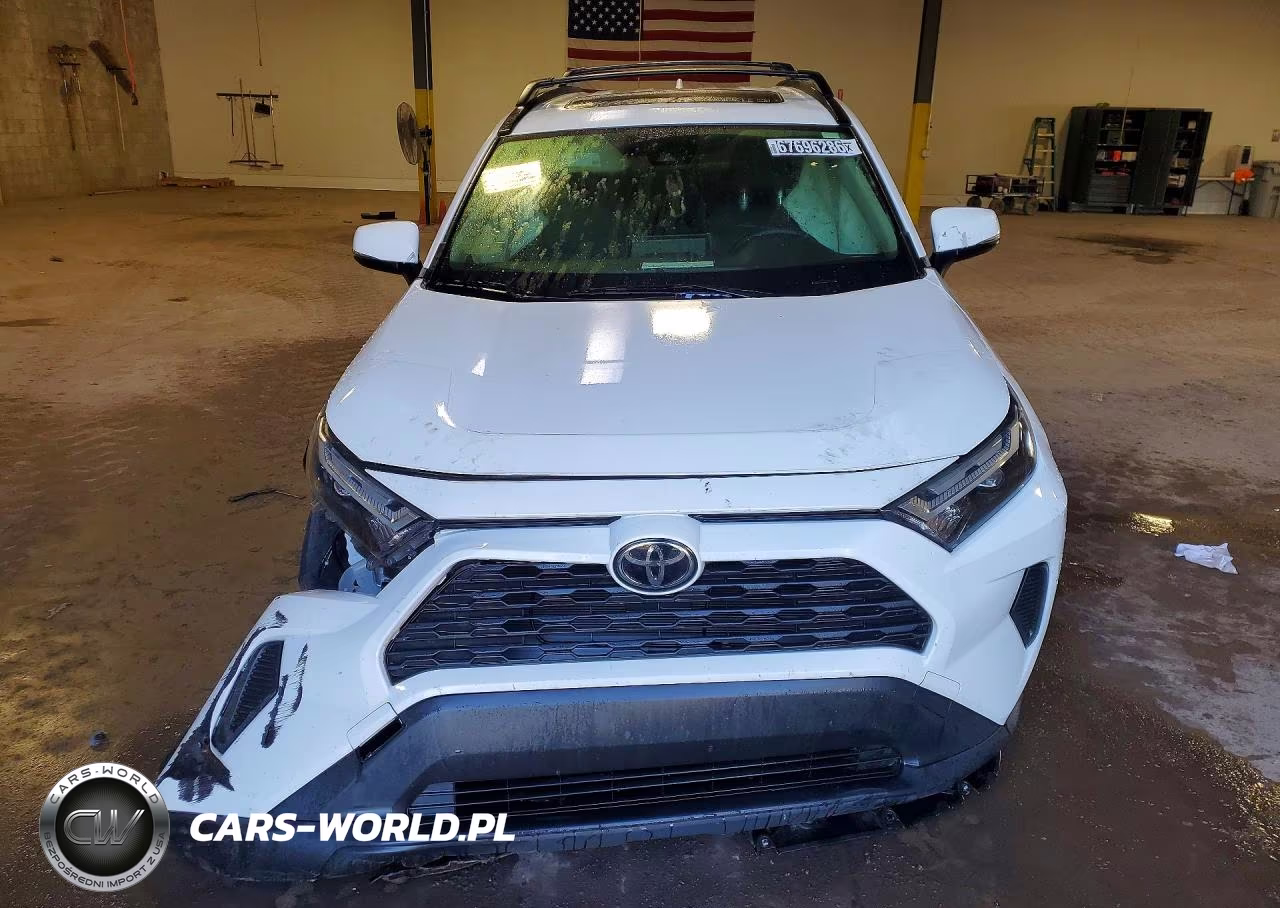 2023 Toyota Rav4 Xle VIN:JTMP1RFV3PD094882 - 5