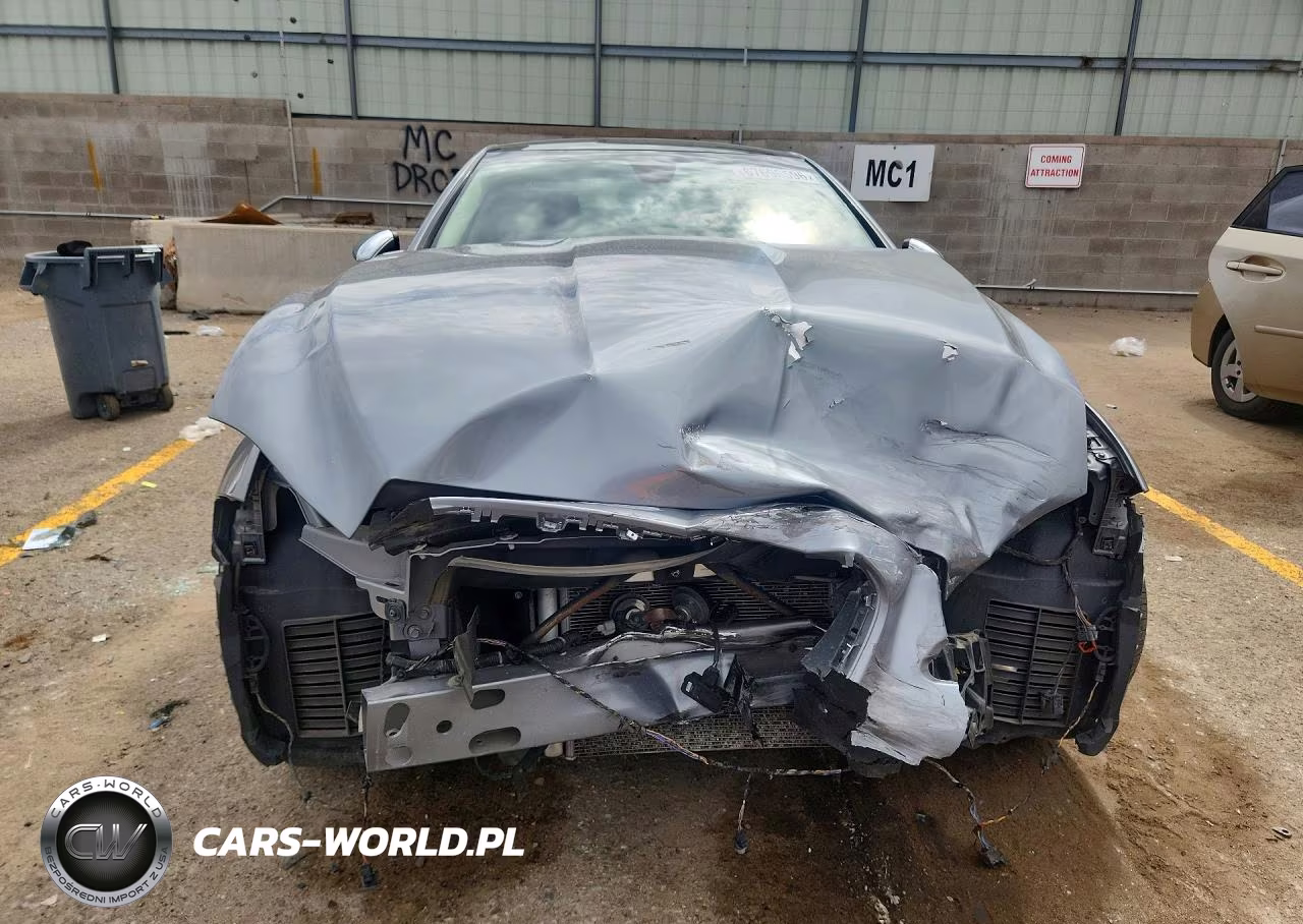 2012 Jaguar Xjl VIN:SAJWA2GB5CLV34934 - 5