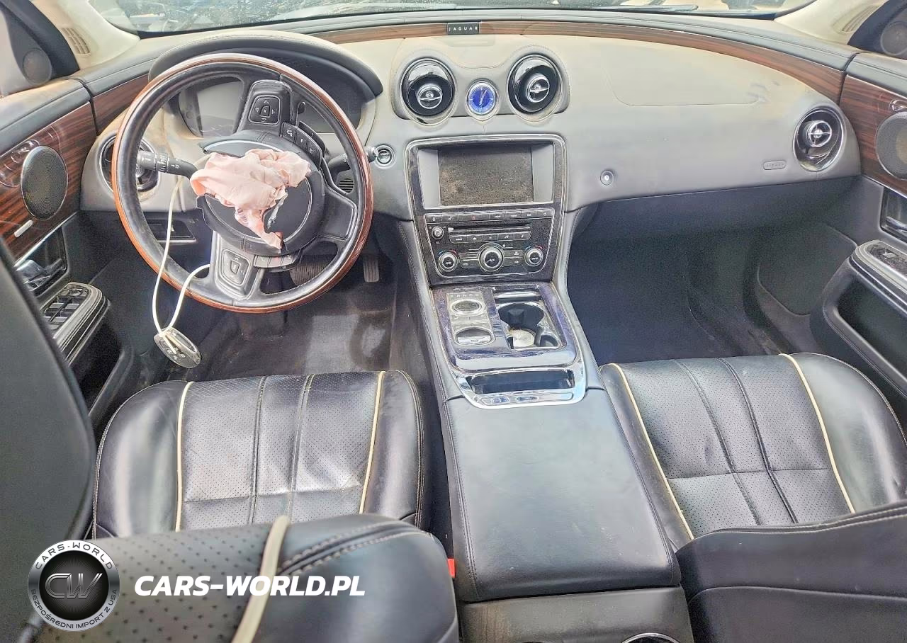 2012 Jaguar Xjl VIN:SAJWA2GB5CLV34934 - 8