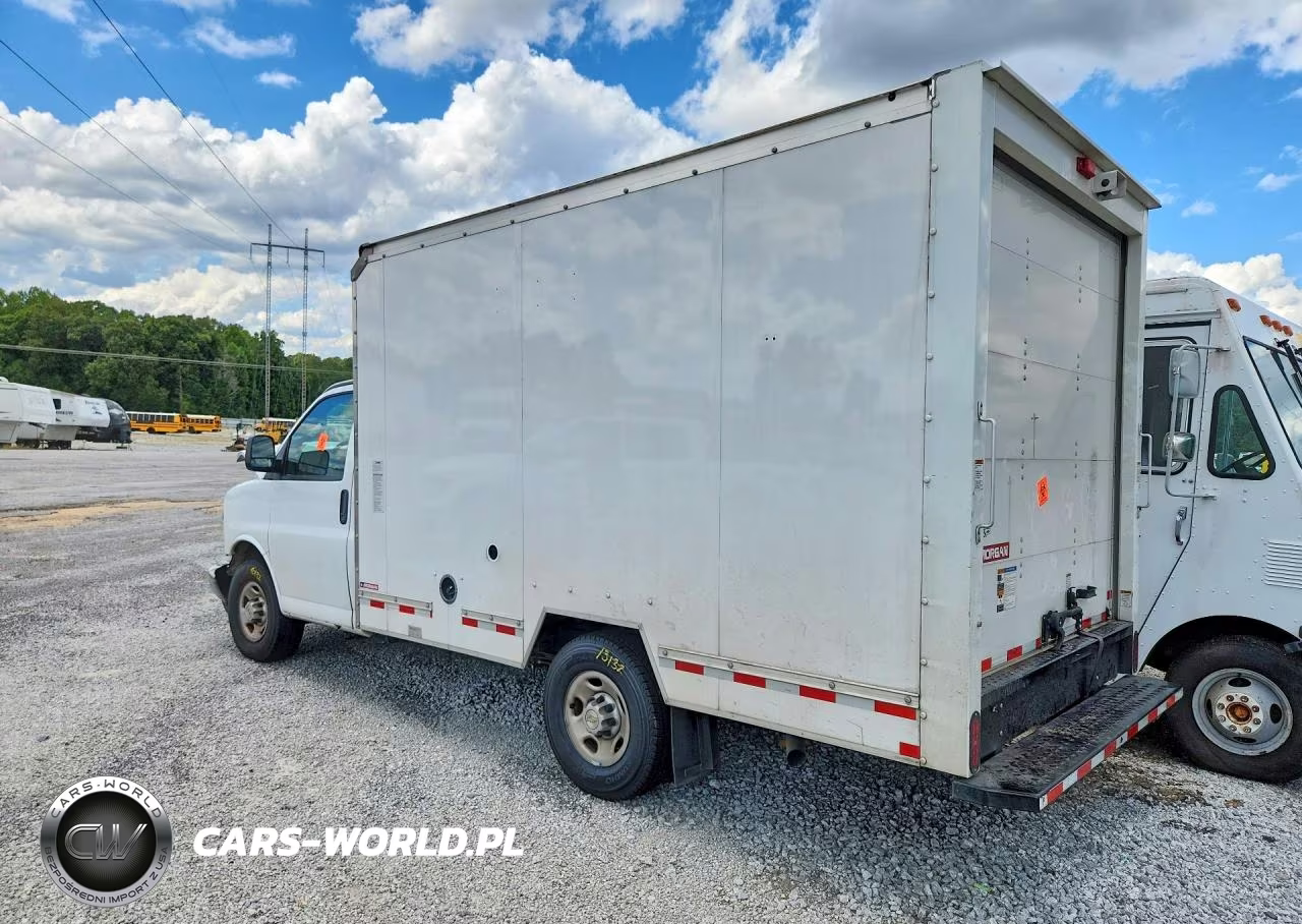 2024 Chevrolet Express Box Truck VIN:1GB0GRFPXR1179728 - 2