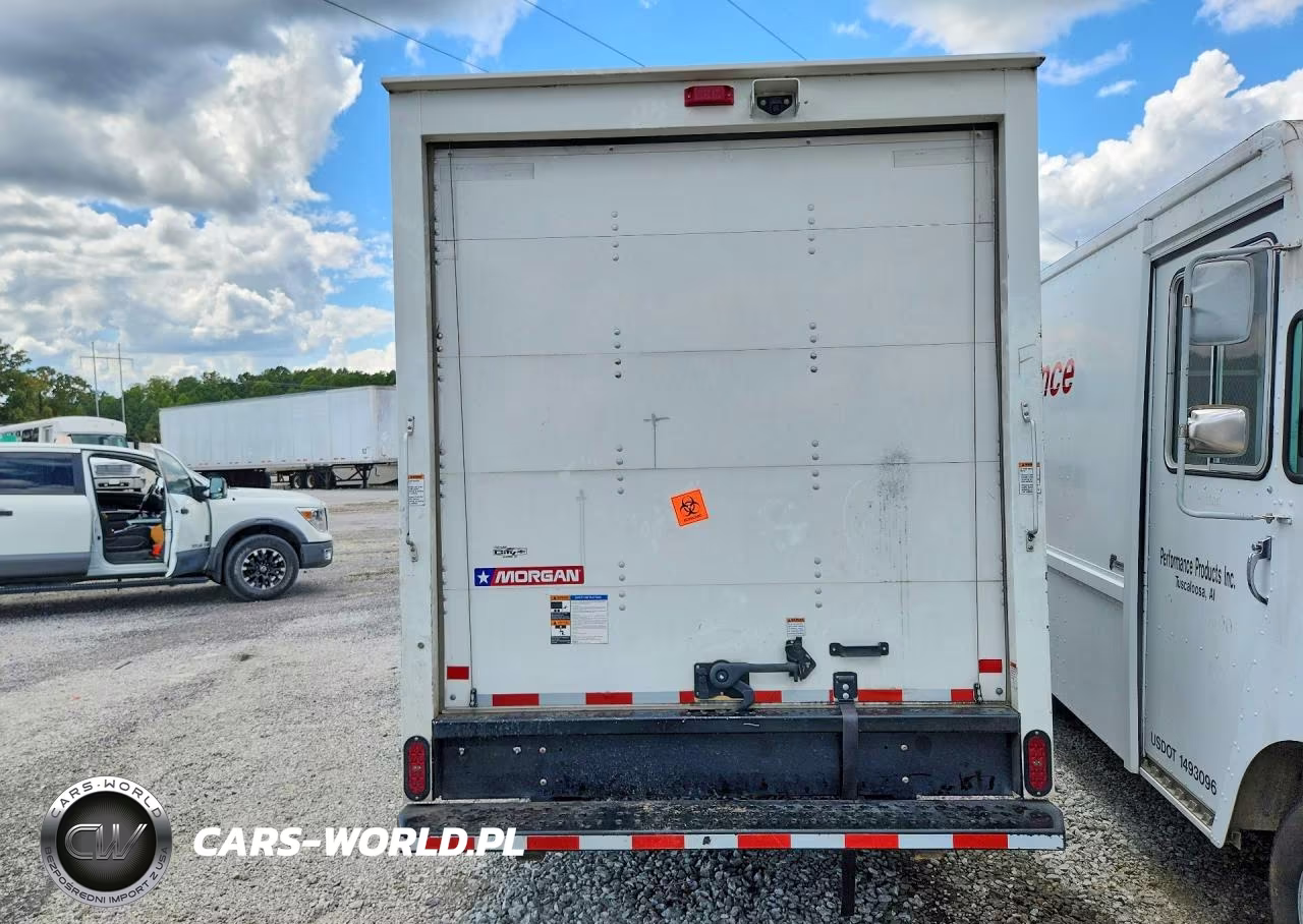 2024 Chevrolet Express Box Truck VIN:1GB0GRFPXR1179728 - 6