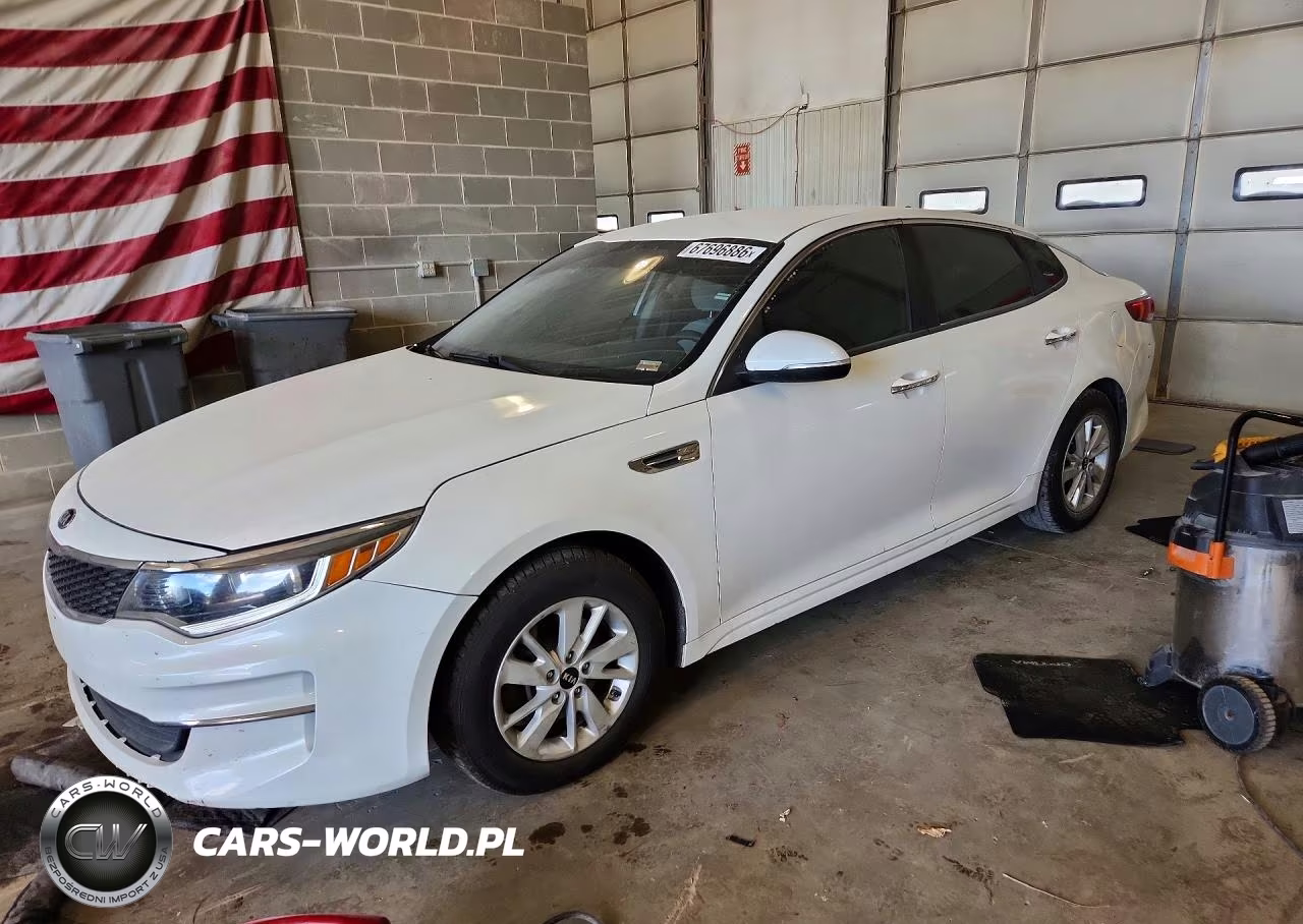 2017 Kia Optima Lx VIN:5XXGT4L38HG125471 - 1