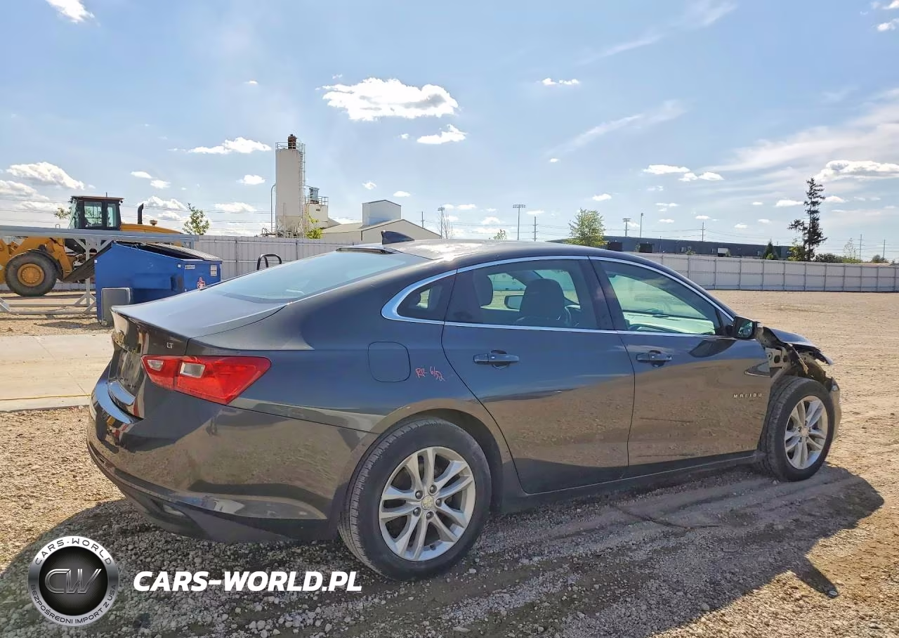 2017 Chevrolet Malibu Lt VIN:1G1ZE5ST3HF228489 - 3