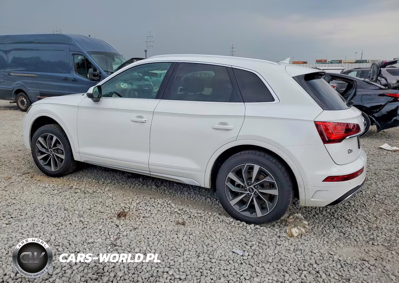 2021 Audi Q5 Premium VIN:WA1AAAFY1M2136601 - 2