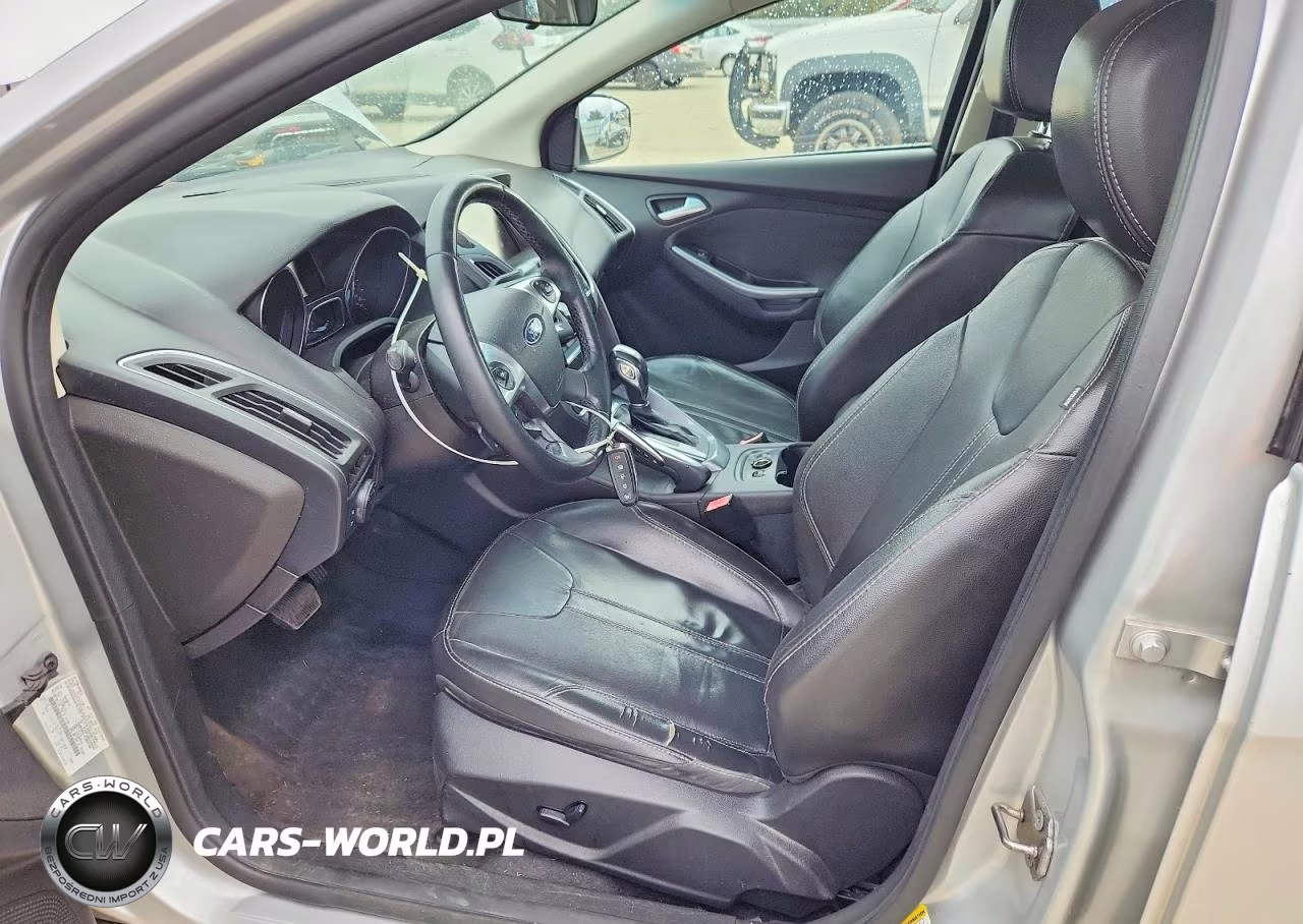 2013 Ford Focus Titanium VIN:1FADP3J25DL249340 - 7