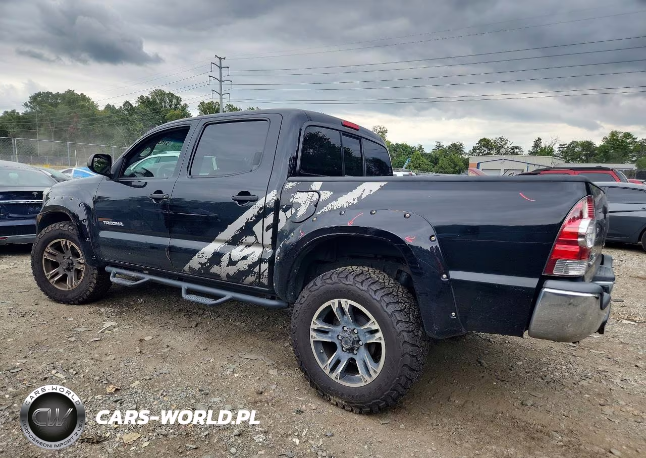 2013 Toyota Tacoma V6 VIN:5TFLU4EN9DX070638 - 2