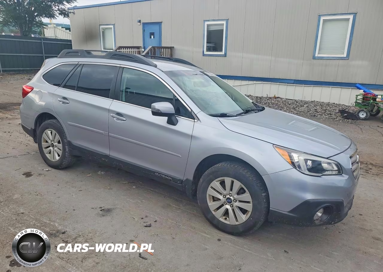 2017 Subaru Outback 2.5I Premium VIN:4S4BSAFCXH3296645 - 4