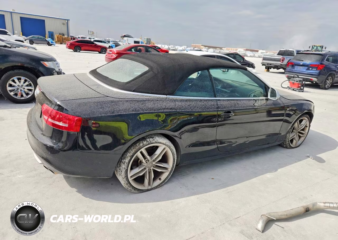 2011 Audi S5 Prestige VIN:WAUVGAFH5BN003385 - 3