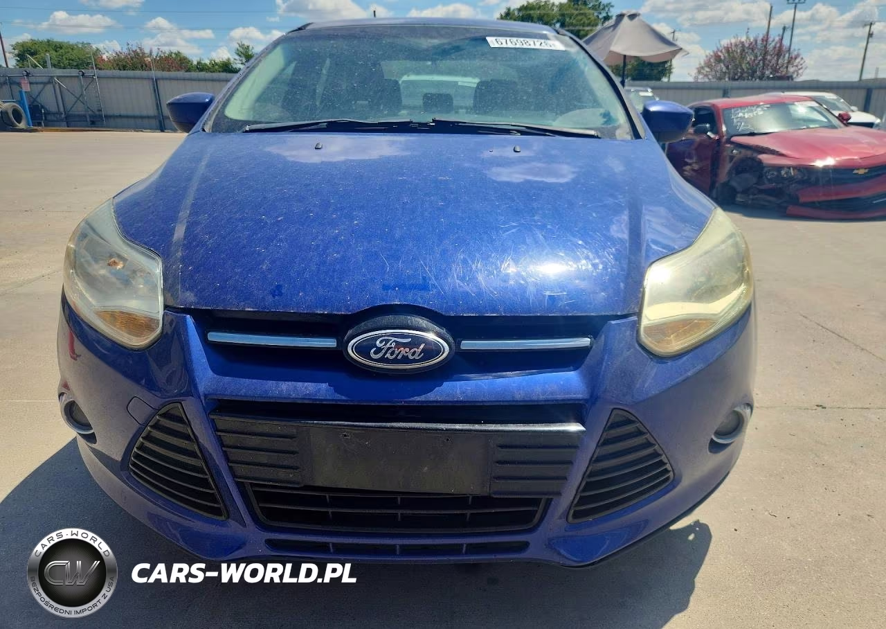2012 Ford Focus Se VIN:1FAHP3F25CL256748 - 5