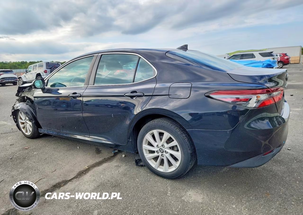2021 Toyota Camry Le VIN:4T1C11BK1MU020721 - 2