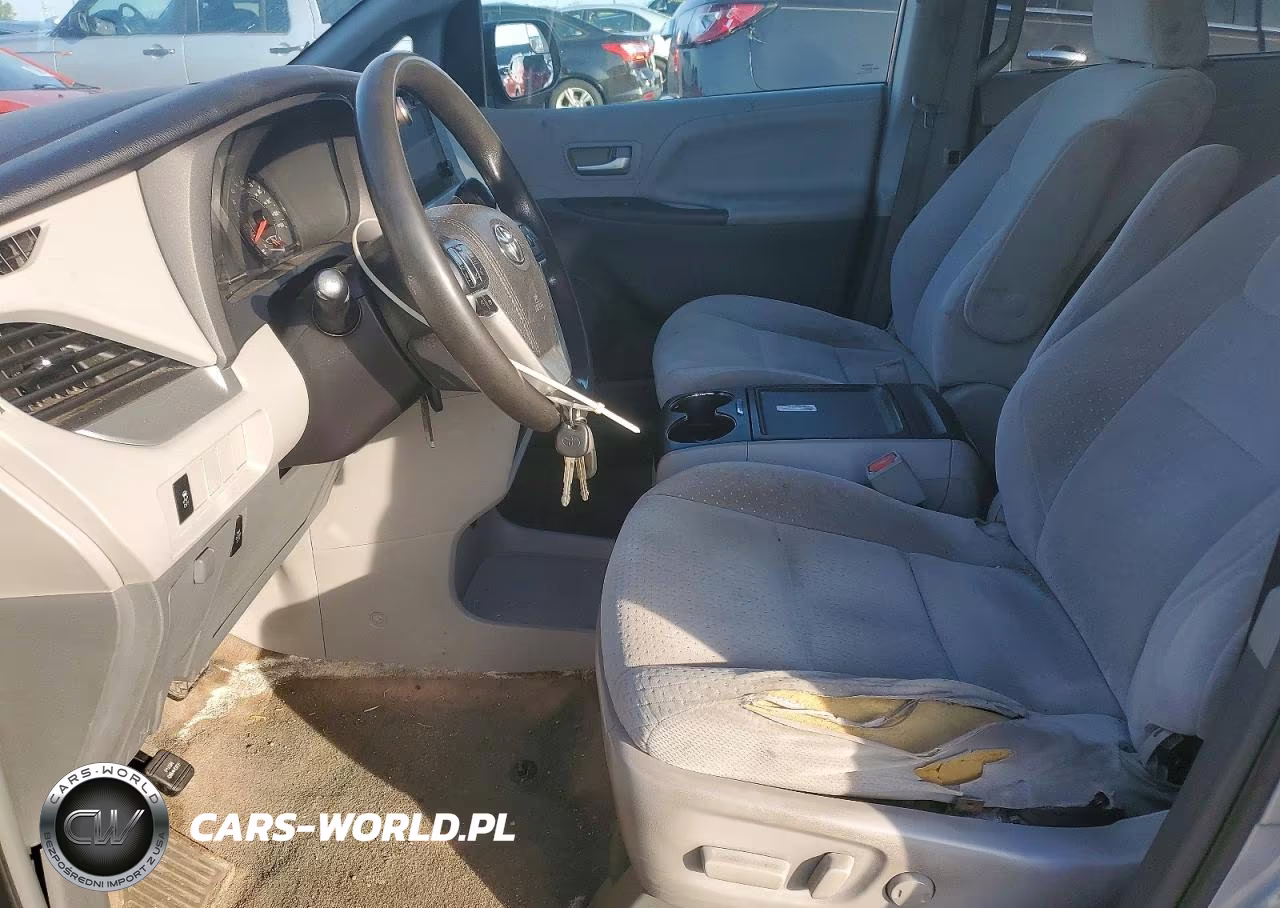 2015 Toyota Sienna Le VIN:5TDKK3DC8FS565997 - 7