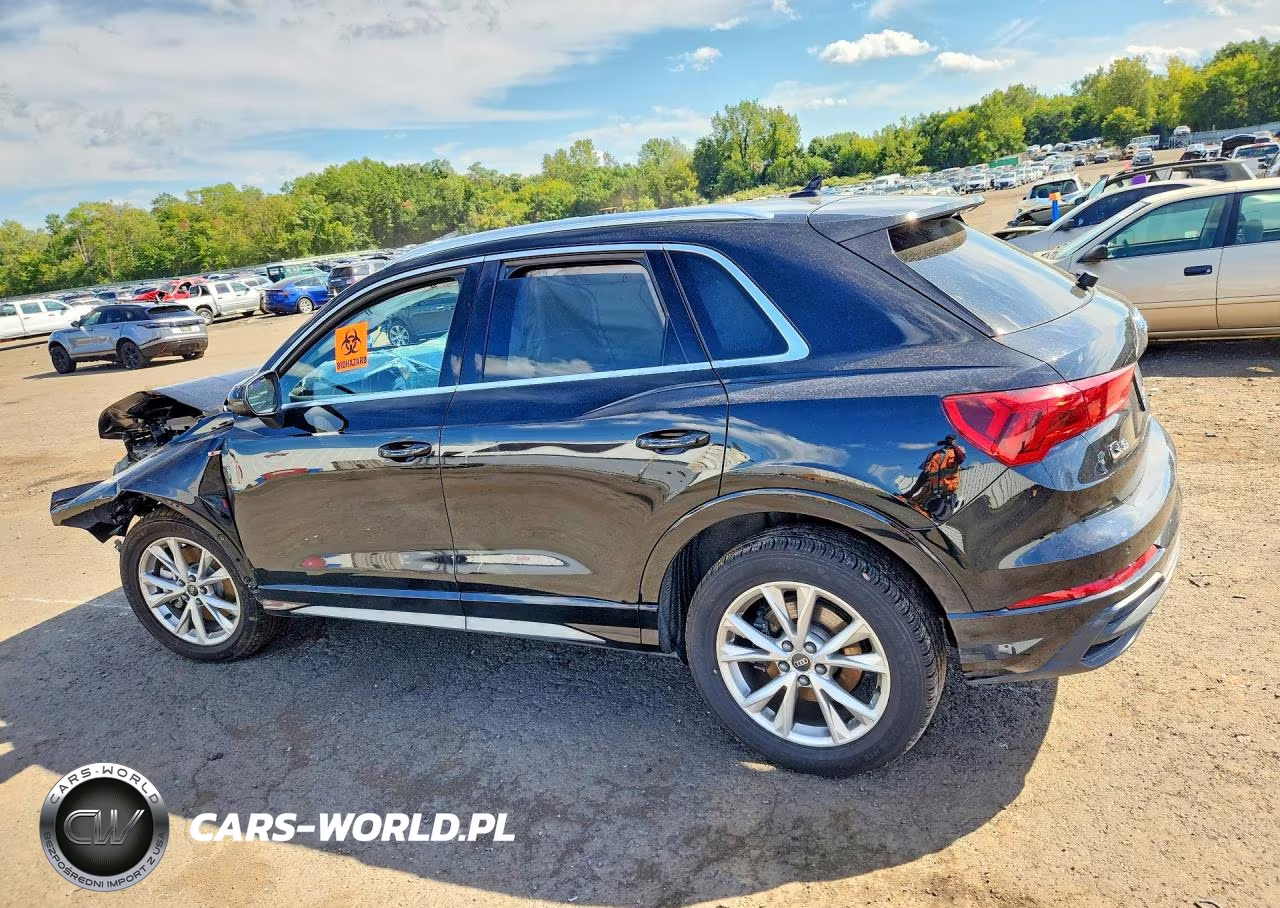 2024 Audi Q3 Premium S Line 45 VIN:WA1DECF3XR1107404 - 2