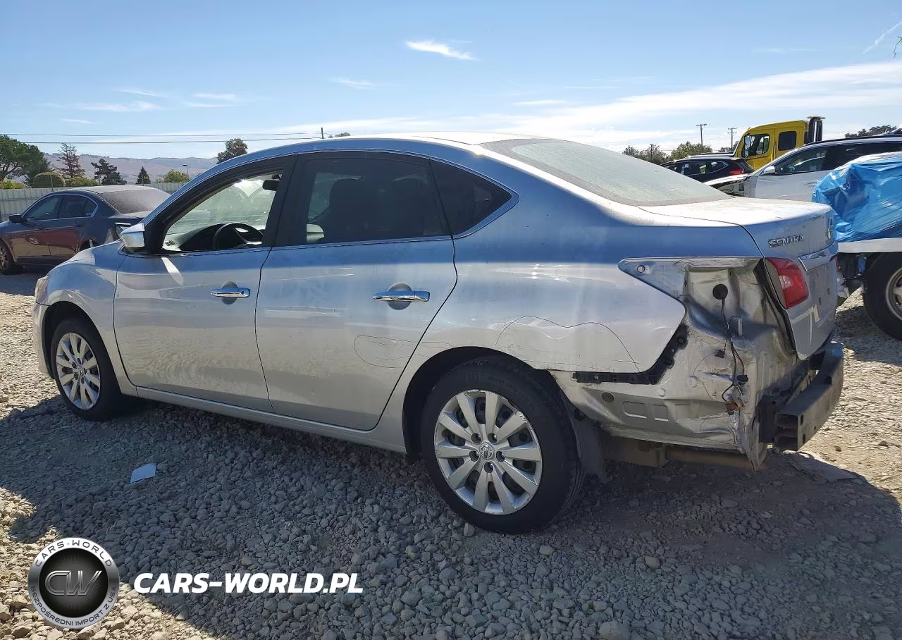 2017 Nissan Sentra S VIN:3N1AB7AP1HY304557 - 2
