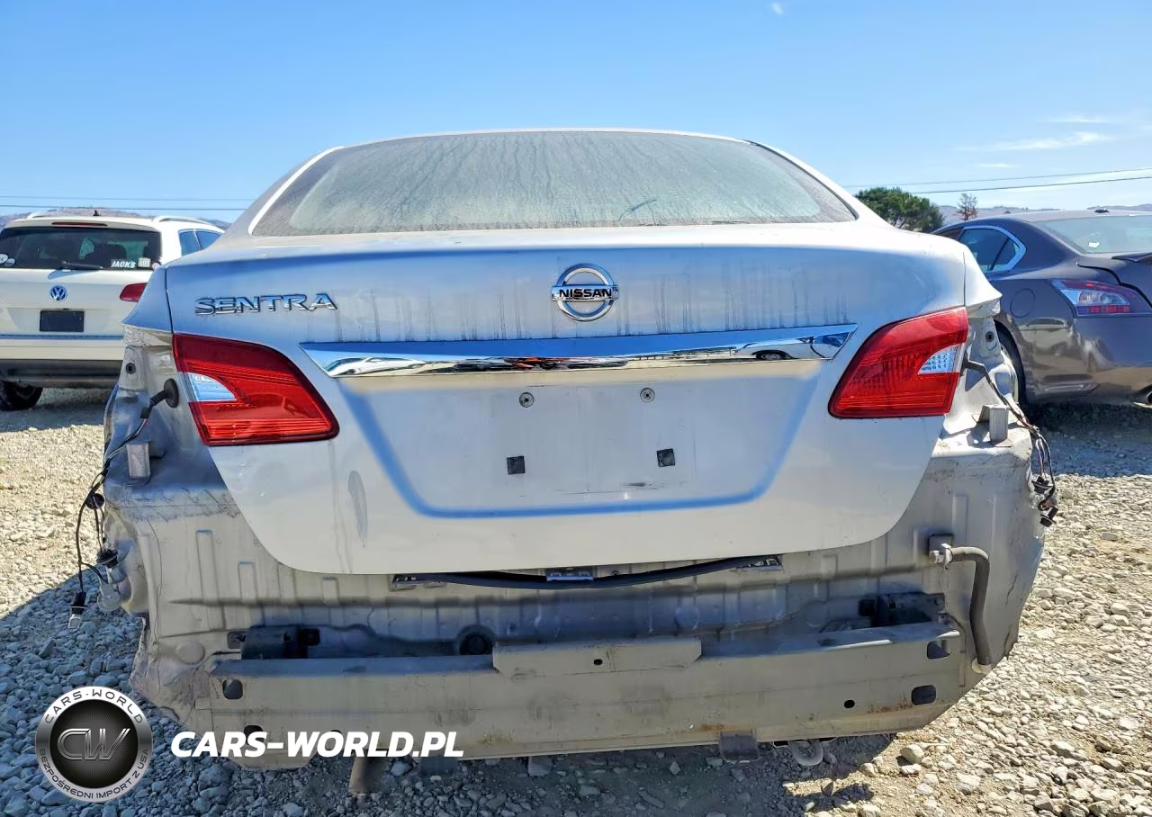 2017 Nissan Sentra S VIN:3N1AB7AP1HY304557 - 6