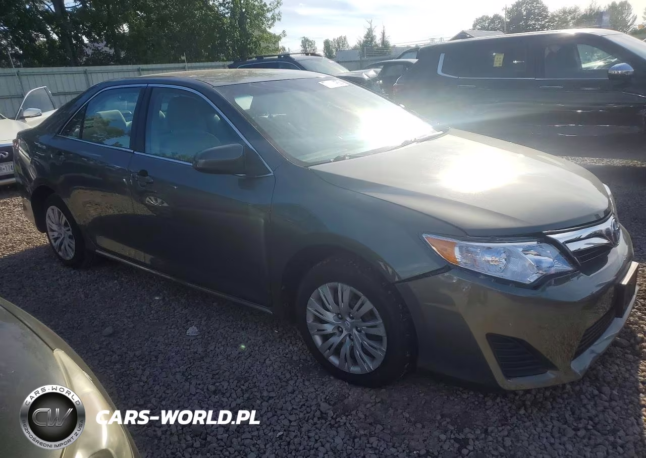 2013 Toyota Camry Le VIN:4T1BF1FK4DU712365 - 4