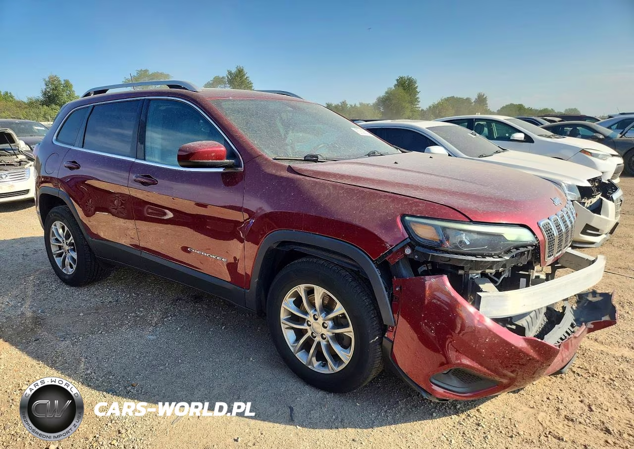 2019 Jeep Cherokee Latitude Plus VIN:1C4PJMLXXKD127488 - 4