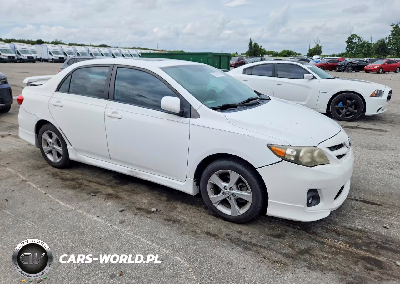 2011 Toyota Corolla S VIN:2T1BU4EEXBC688588 - 4