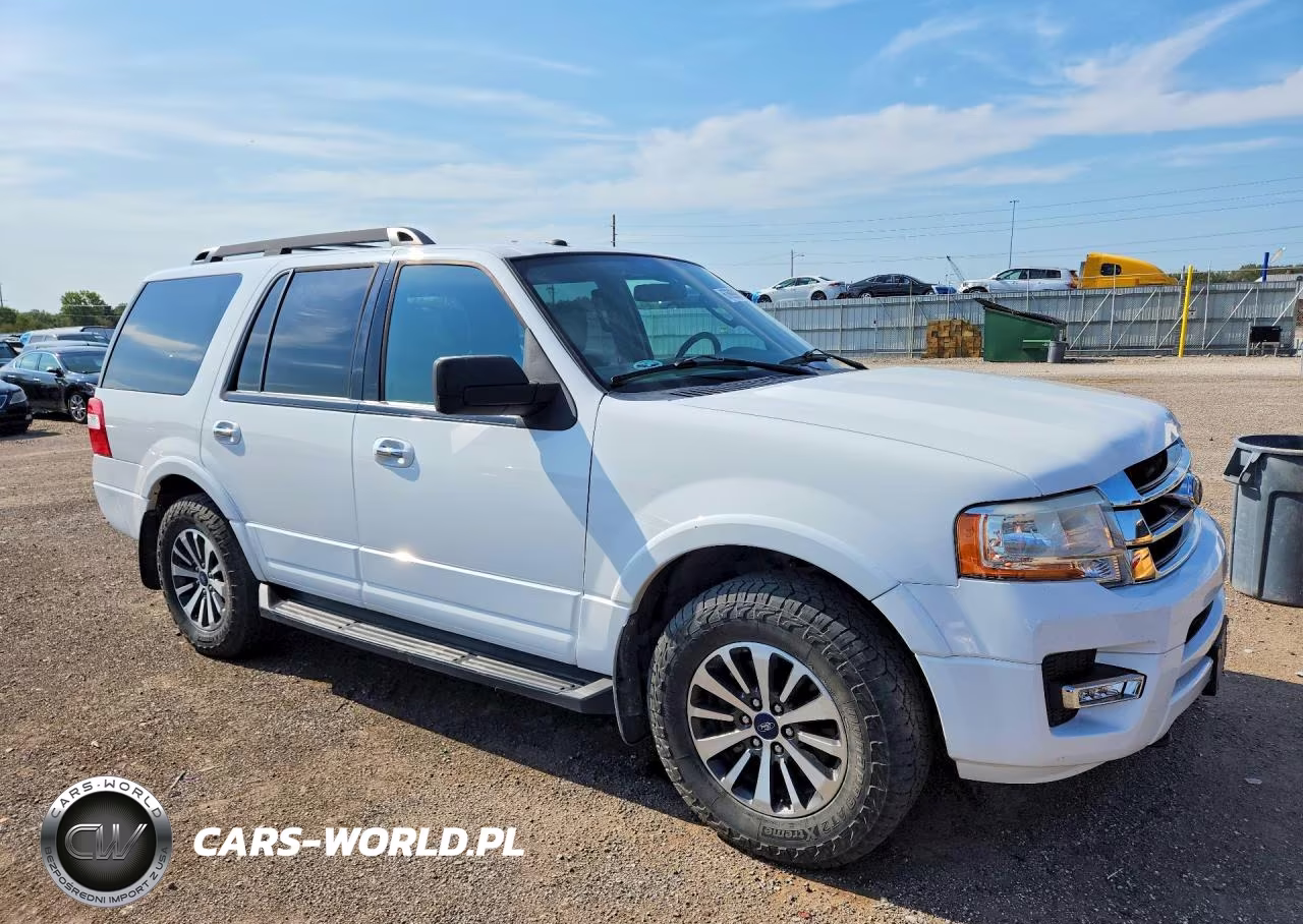 2017 Ford Expedition Xlt VIN:1FMJU1JT9HEA73093 - 4