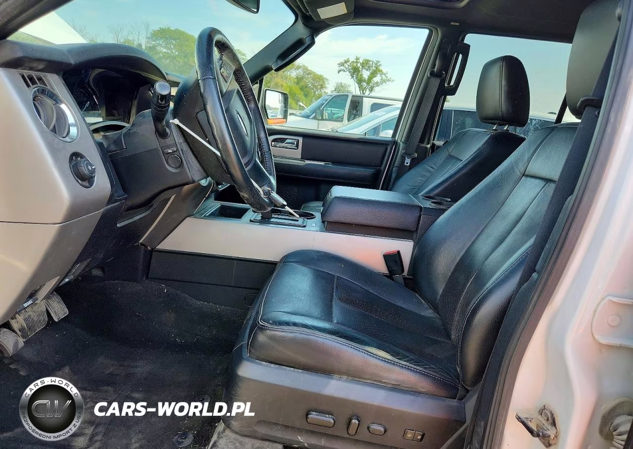 2017 Ford Expedition Xlt VIN:1FMJU1JT9HEA73093 - 7