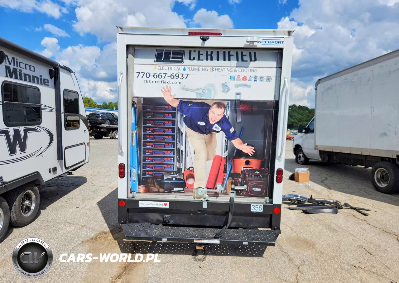 2025 Chevrolet Express G3500 VIN:1HA0GRF75SN010402 - 6