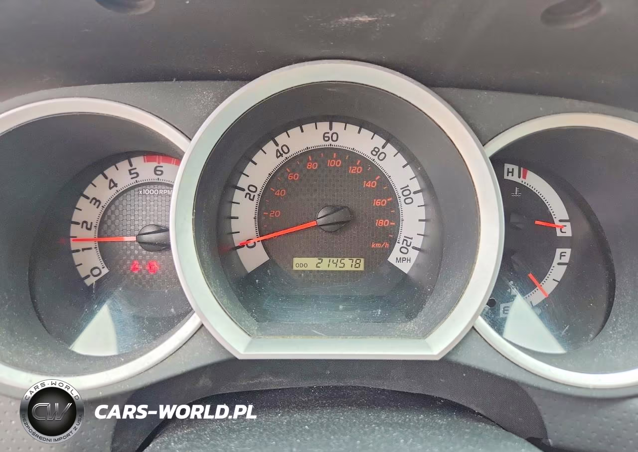 2015 Toyota Tacoma V6 VIN:3TMLU4EN2FM167771 - 9