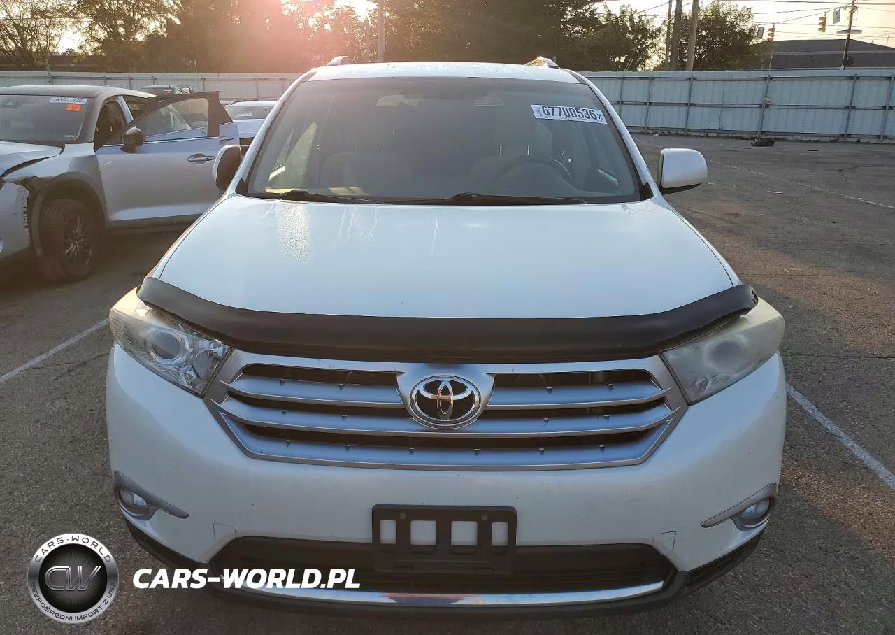 2012 Toyota Highlander Base VIN:5TDBK3EH9CS145025 - 5