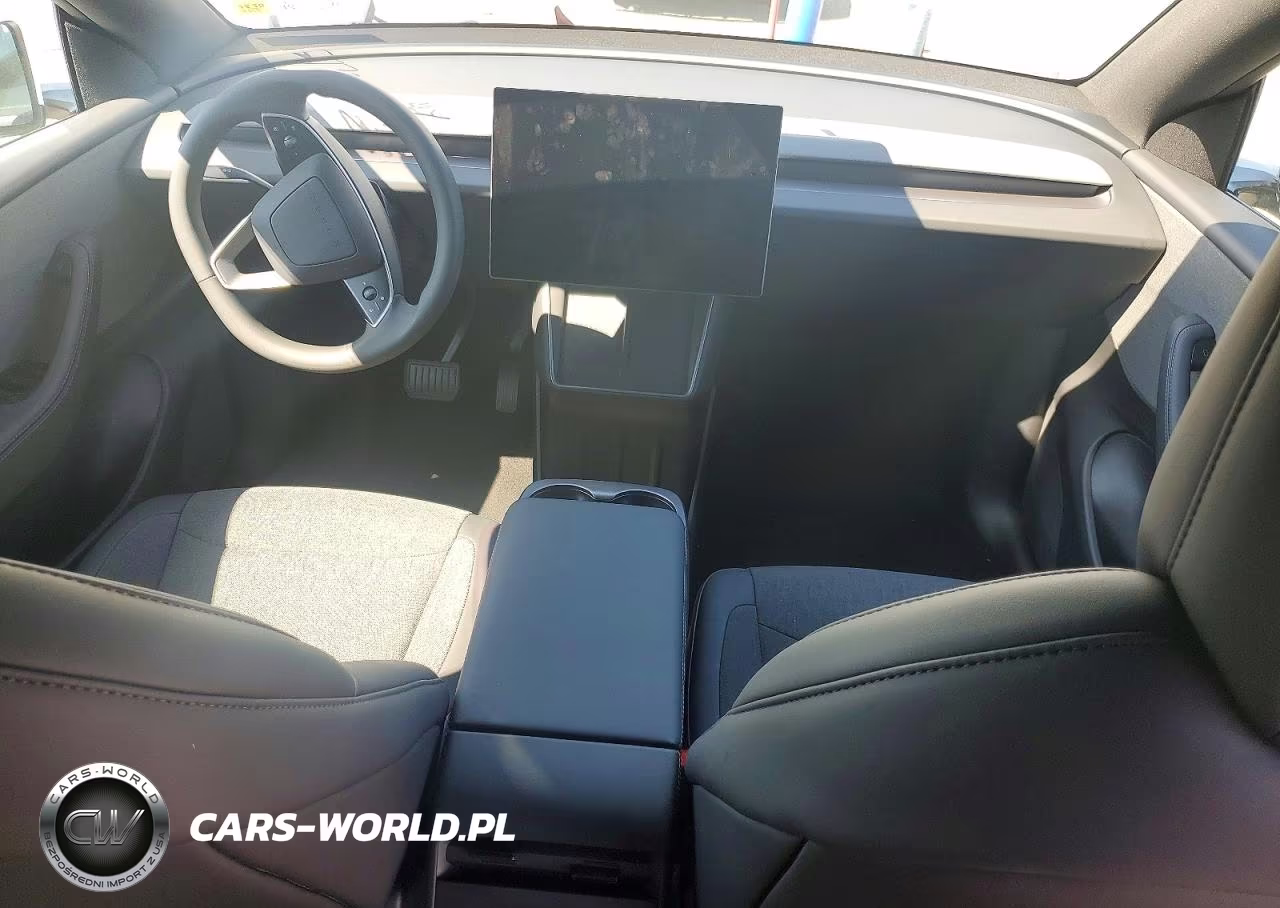 2026 Tesla Model Y VIN:7SAYGDED8TA735431 - 8