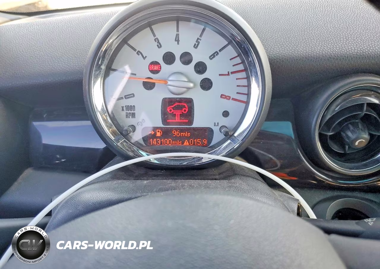 2007 Mini Cooper S VIN:WMWMF73547TT83785 - 9