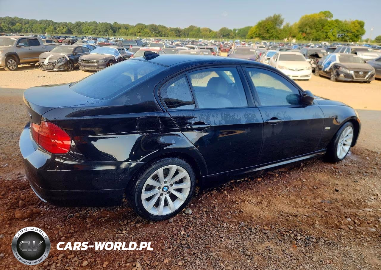 2011 BMW 328 I VIN:WBAPH7C52BE851355 - 3