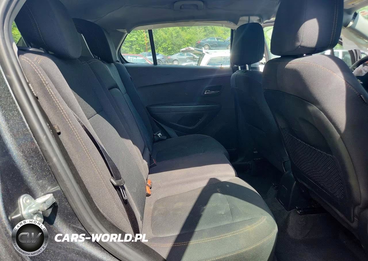 2019 Chevrolet Trax Ls VIN:3GNCJNSB9KL259699 - 11