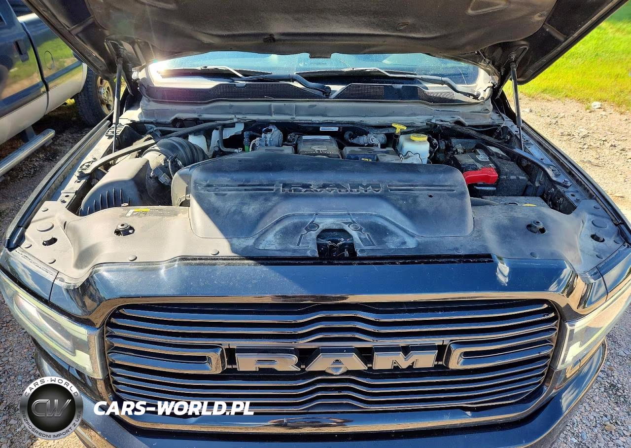 2020 Ram 3500 Laramie VIN:3C63RRJL0LG233626 - 11