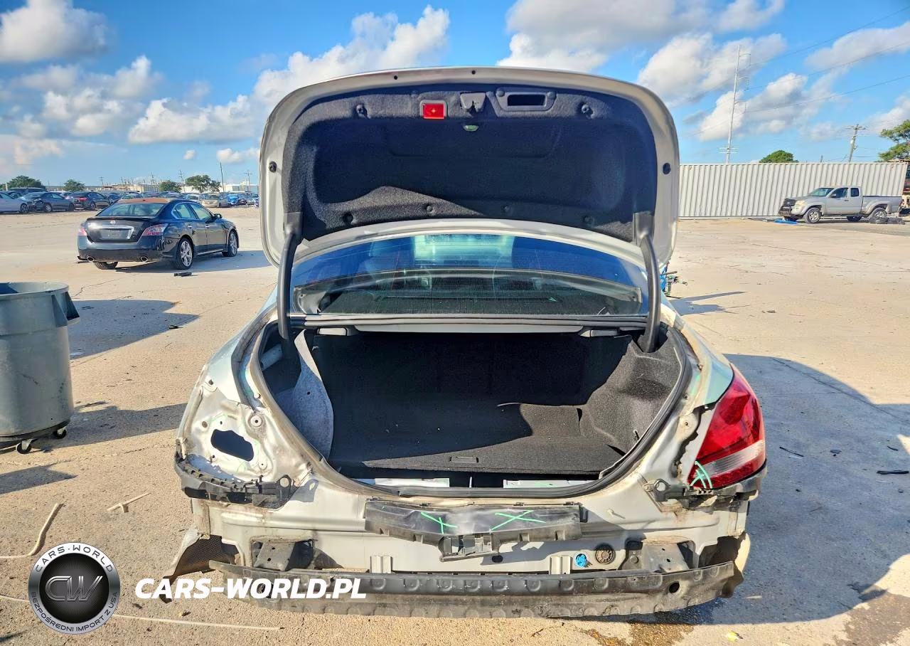 2018 Mercedes-Benz C 300 VIN:55SWF4JB7JU268402 - 6