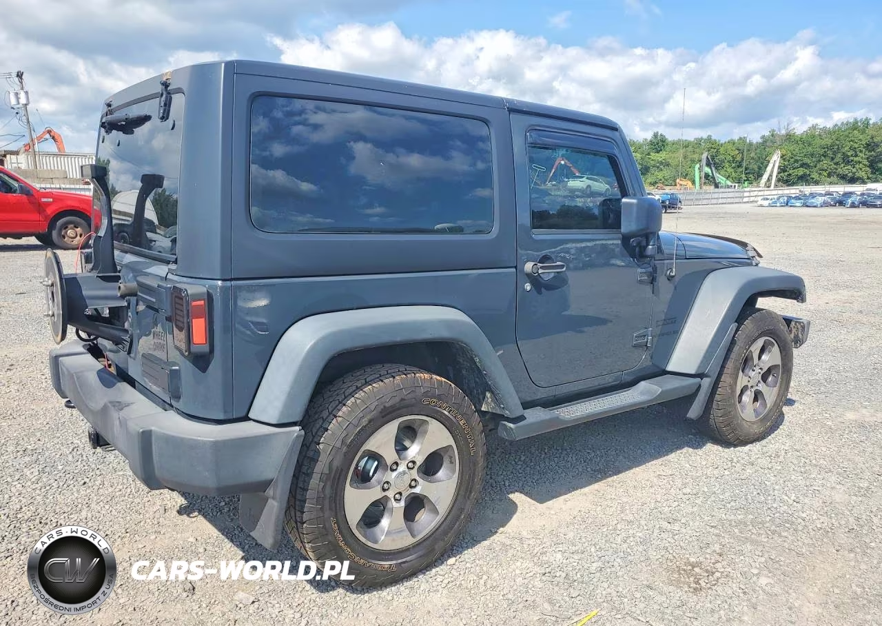 2016 Jeep Wrangler Sport VIN:1C4AJWAG4GL294754 - 3
