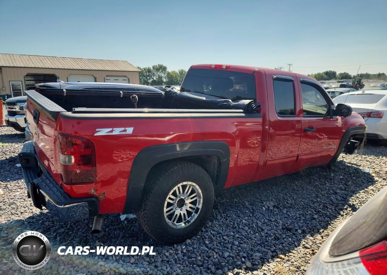 2011 Chevrolet Silverado K1500 Lt VIN:1GCRKSE39BZ367350 - 3