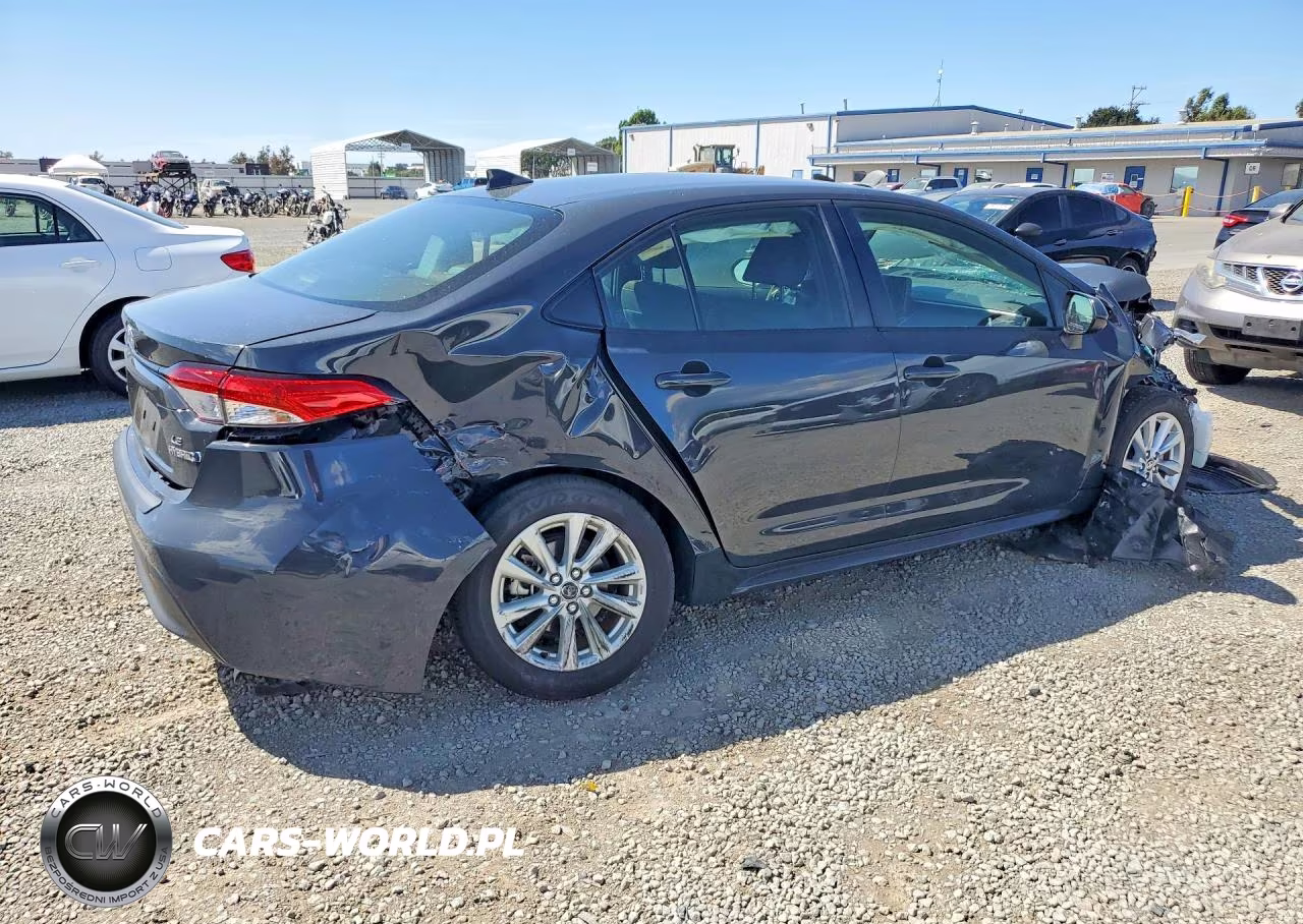 2023 Toyota Corolla Hybrid Le VIN:JTDBCMFE4P3012297 - 3