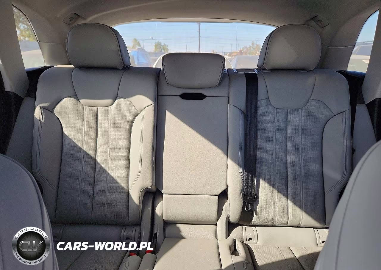 2021 Audi Q5 E Prestige VIN:WA1F2AFY7M2038238 - 10