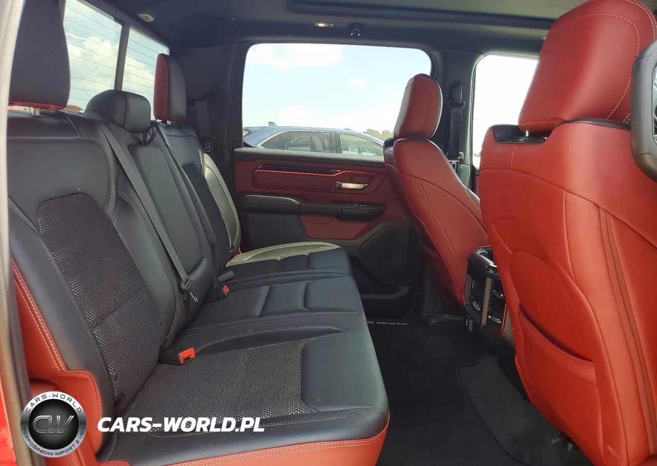 2019 Ram 1500 Rebel VIN:1C6SRFLT2KN563670 - 10