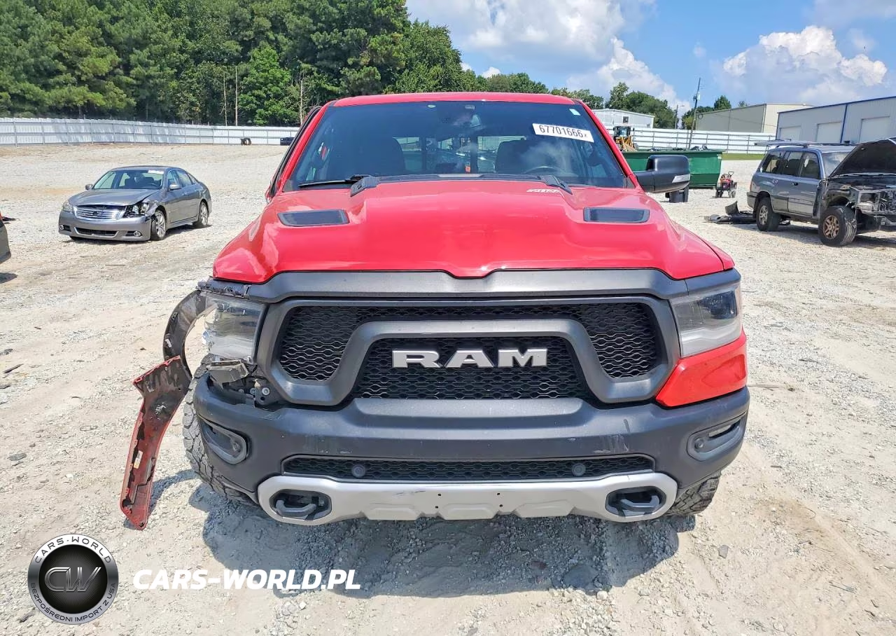 2019 Ram 1500 Rebel VIN:1C6SRFLT2KN563670 - 5