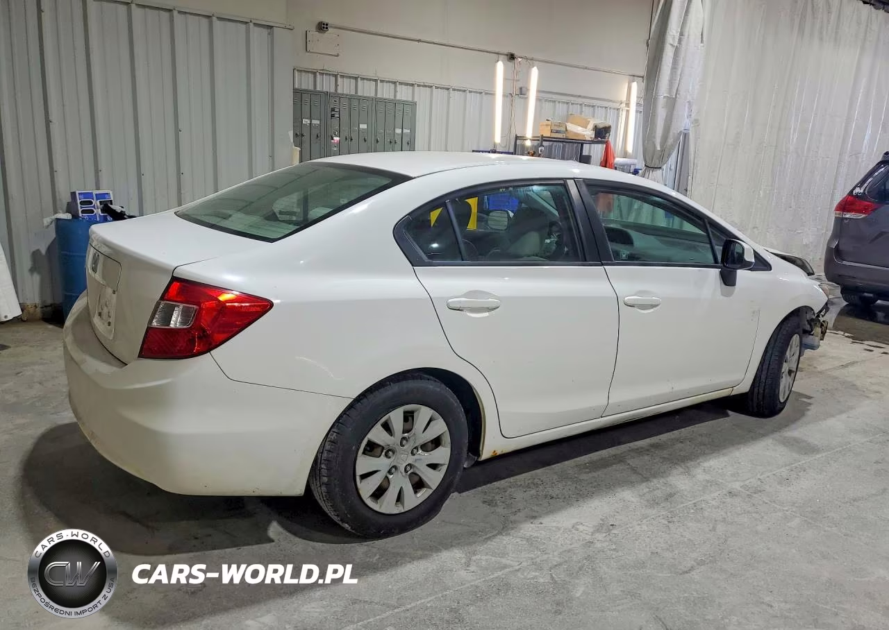 2012 Honda Civic Lx VIN:19XFB2F50CE384554 - 3