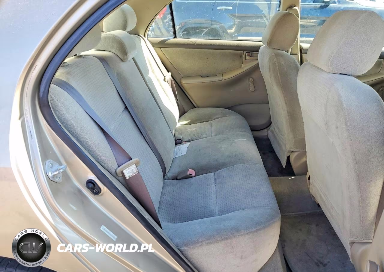 2007 Toyota Corolla Ce 4D Sedan VIN:1NXBR32E87Z774584 - 10