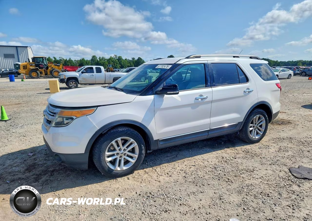 2015 Ford Explorer Xlt – zdjęcie 1 z 13